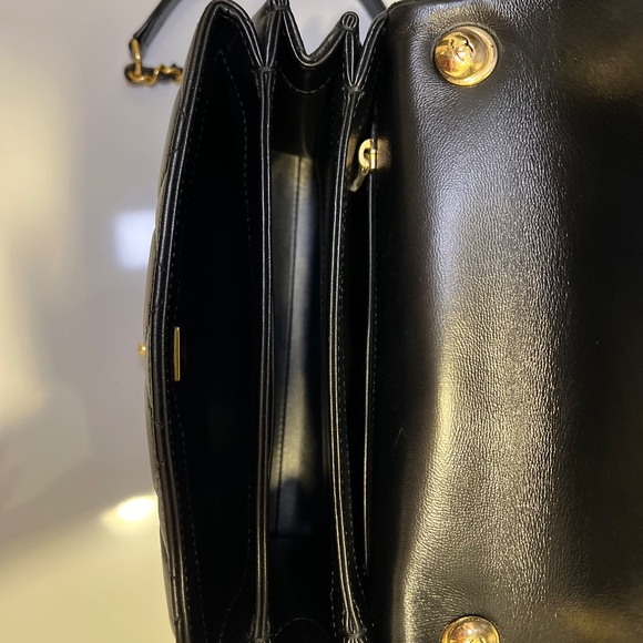 CHANEL LAMBSKIN QUILTED MEDIUM COLOR MATCH FLAP BLACK - Picture 6 of 9